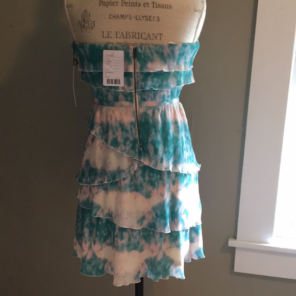 NWT Layered Tye-Dye Strapless Dress - Picture 3 of 7